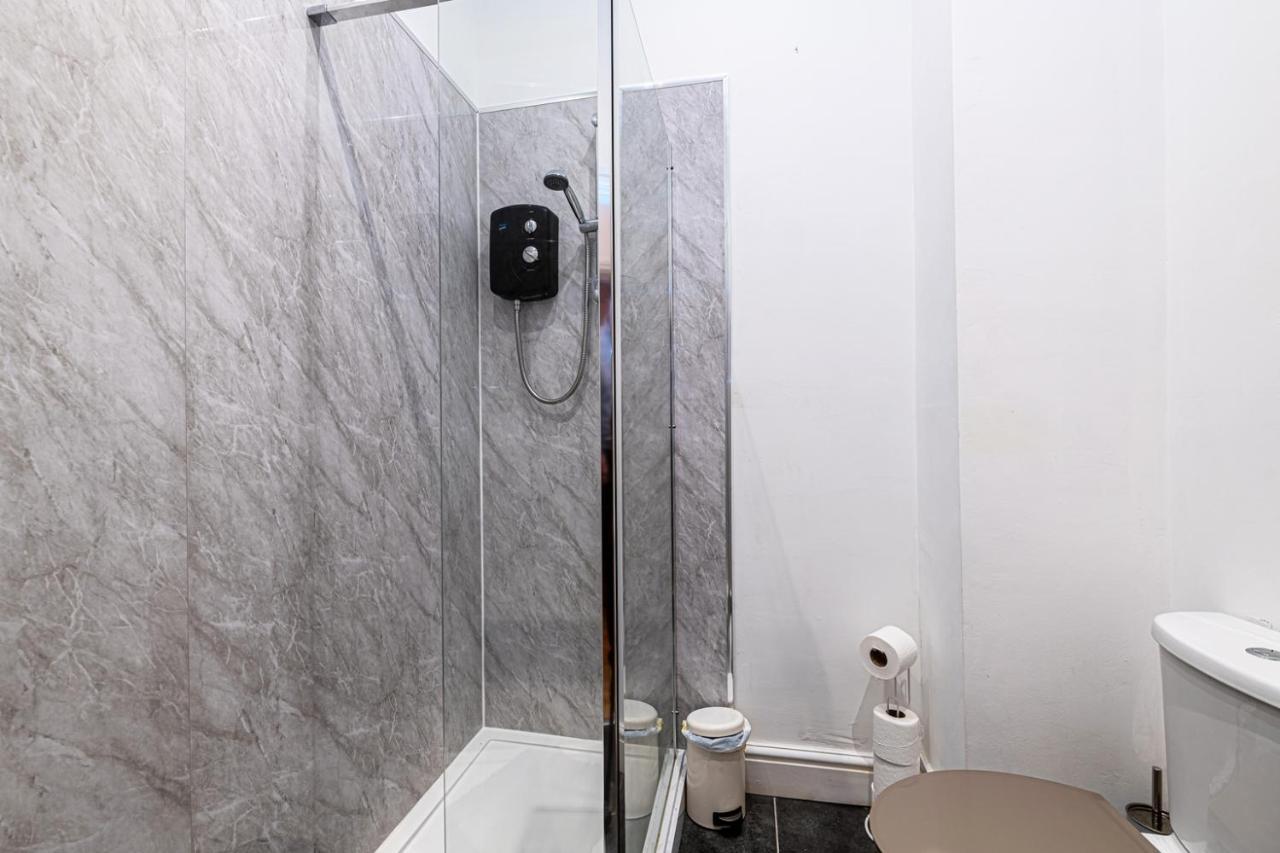 Two Bedroom Holiday Apartment Колвин Бэй Экстерьер фото